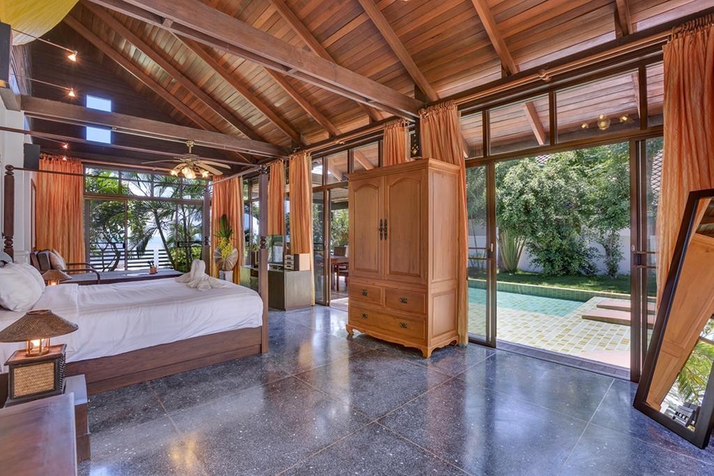 Emerald Sands - Beach Front 4 Bed Pool Villa Ko Samui Værelse billede